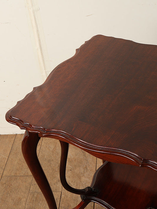 アールヌーヴォーオケージョンテーブル