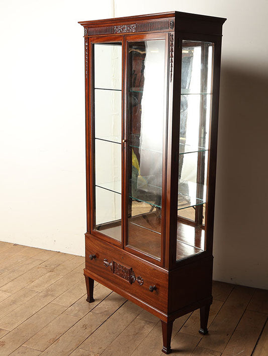 エドウォーディアンディスプレイキャビネット