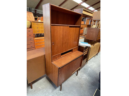 ブックシェルフ