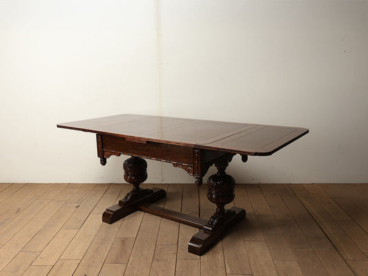 ラージドローリーフテーブル