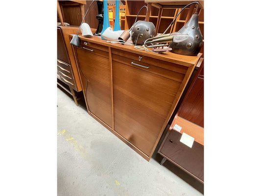 ファイリングキャビネット