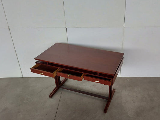 イタリアンデスク