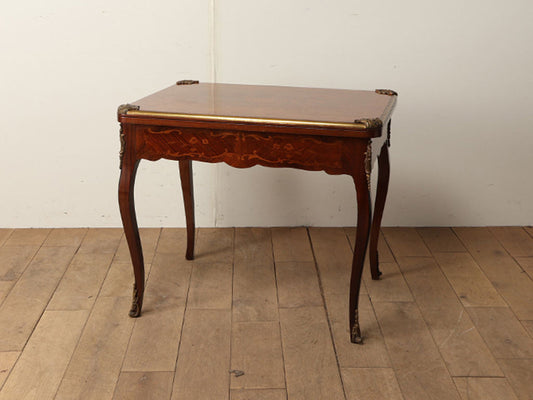 フレンチゲームテーブル