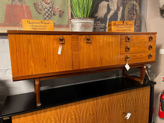 BEAUTILITY サイドボード