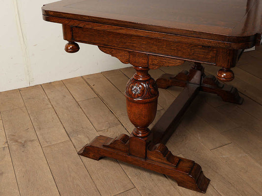 ラージドローリーフテーブル