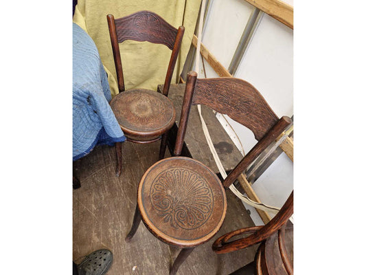 ベントウッドチェア フラワー