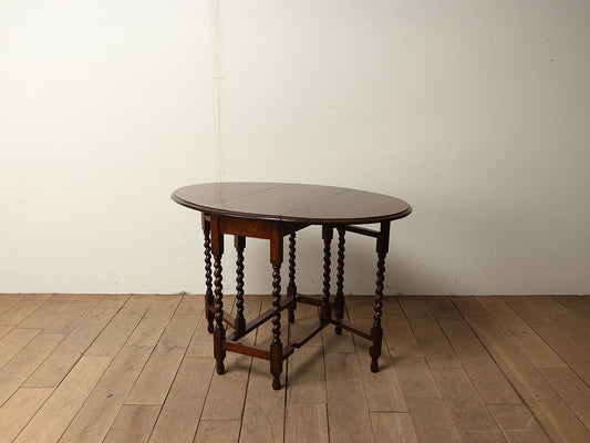 ゲートレッグテーブル