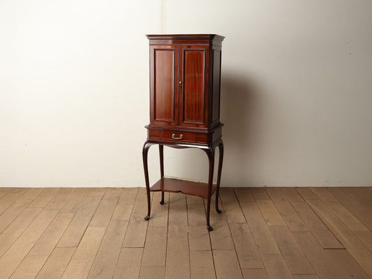 エドウォーディアンミュージックキャビネット