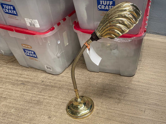 シェルテーブルランプ