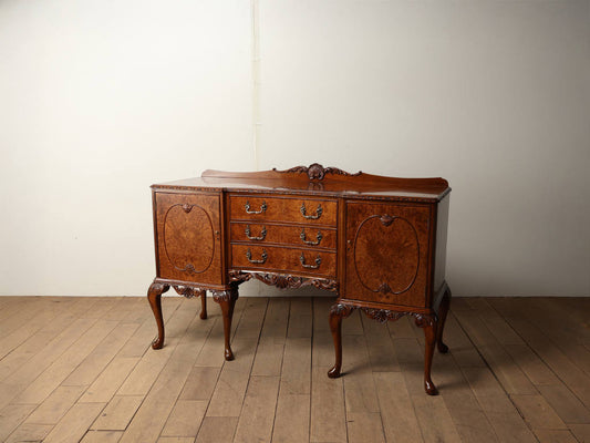 Q/Aサイドボード