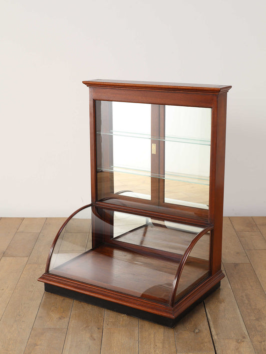 ジュエリーキャビネット