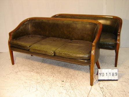 1910年代 Lloyd's Antiques  レザーセティ ソファ チェア 1910年代 Lloyd's Antiques レザーセティ ソファ チェア