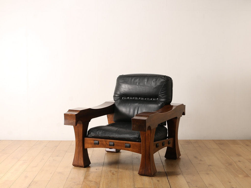 レア　Luciano Frigerio イタリア　ブラックレザー アームチェア LUCIANO FRIGERIOアームチェア | ロイズ・アンティークス | ヨーロッパ