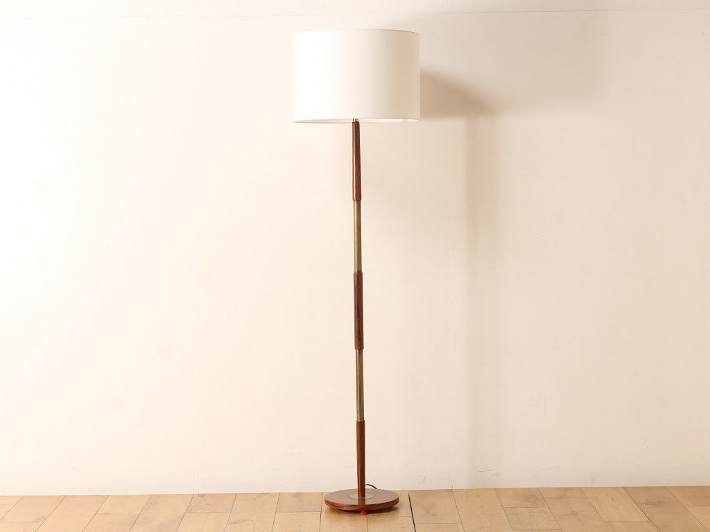 フロアランプ | ロイズ・アンティークス | ヨーロッパのアンティーク