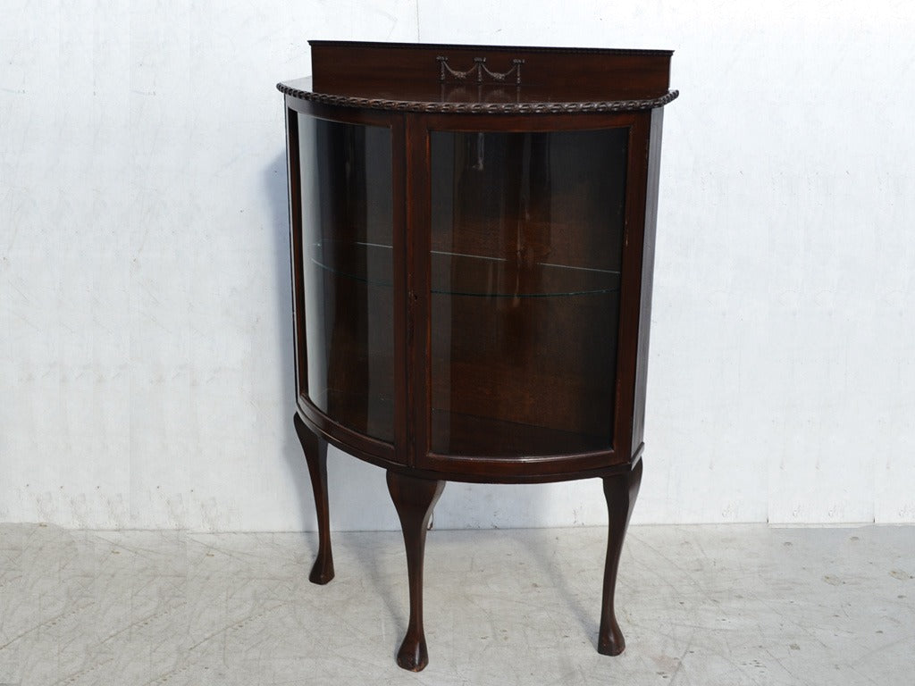 Q/Aハーフムーンキャビネット | ロイズ・アンティークス | ヨーロッパ