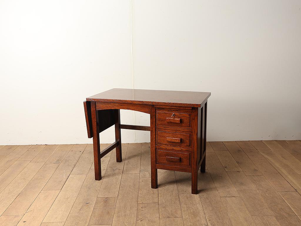 スクールデスク | ロイズ・アンティークス | ヨーロッパの