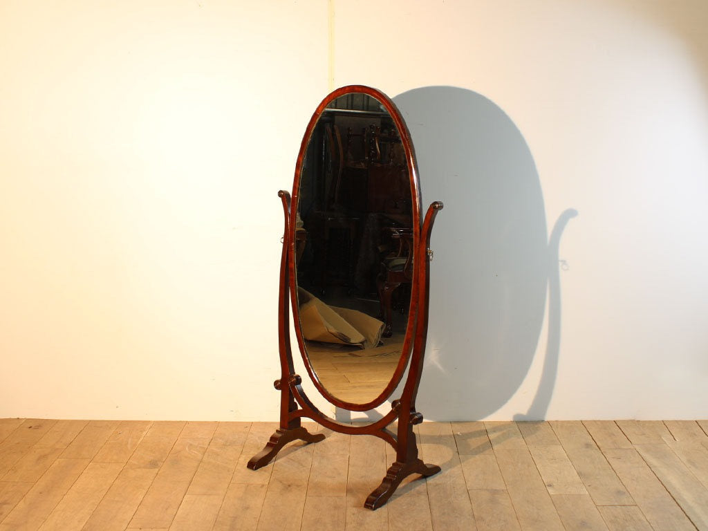 シュバルミラー | ロイズ・アンティークス | ヨーロッパのアンティーク