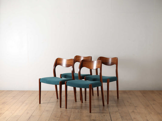 NIELS MOLLERチェア Model.71