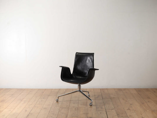 FK ラウンジチェア