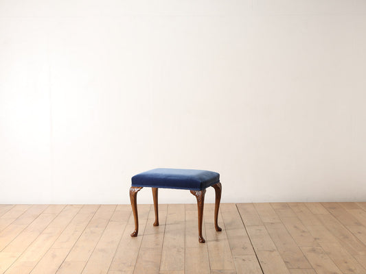 Q/Aフットスツール