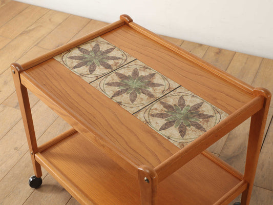 タイルトップティーカート