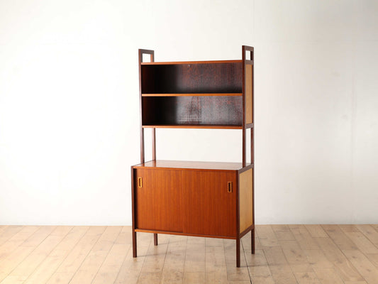 ブックシェルフ