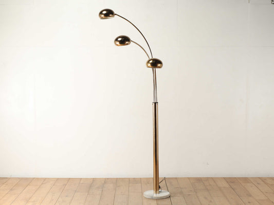 メタルフロアランプ