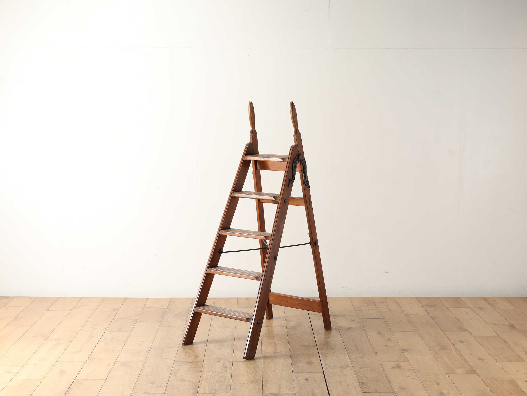 SIMPLEX ステップラダー | ロイズ・アンティークス | ヨーロッパの