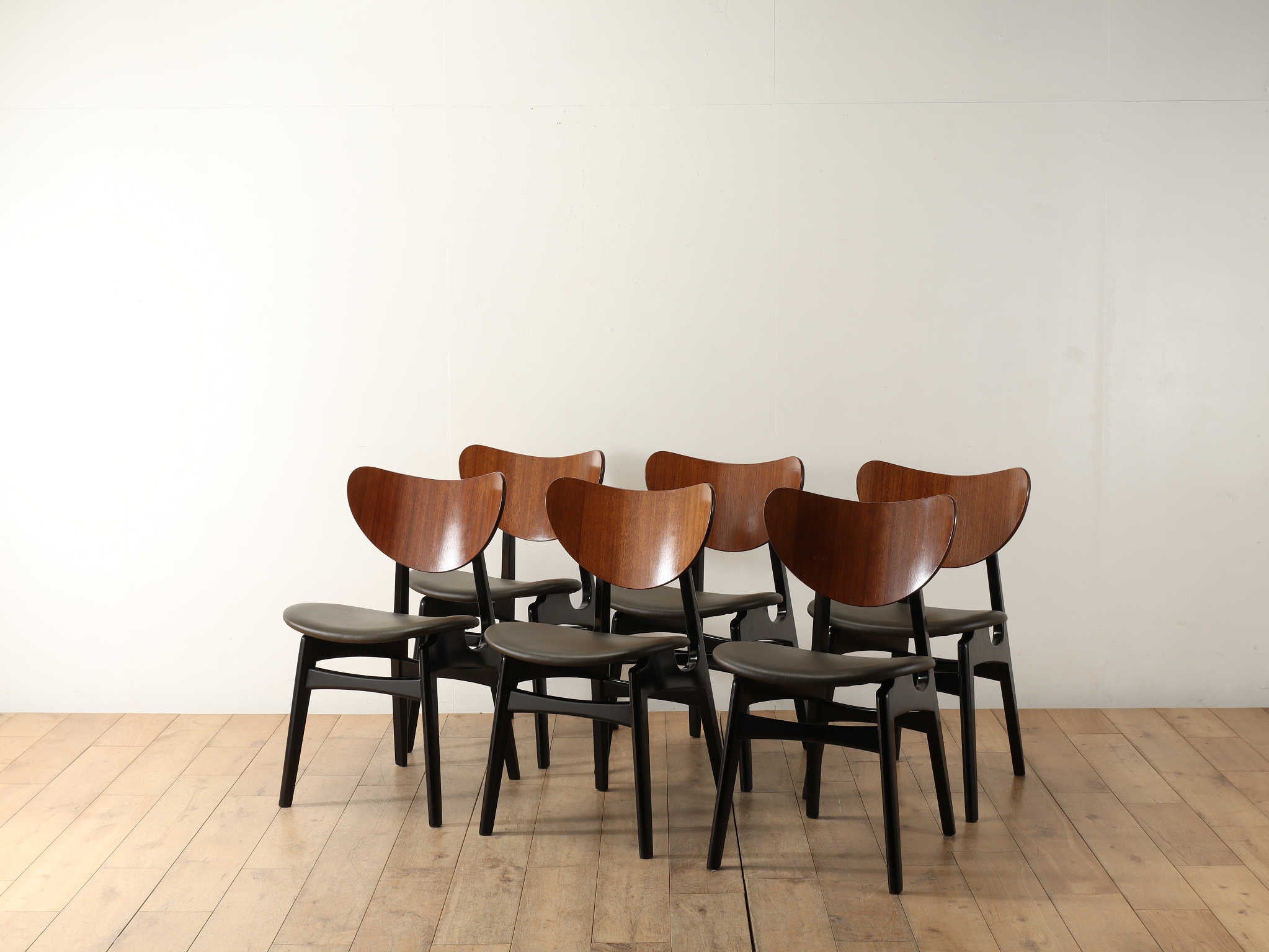 ダイニングチェア 2脚セット G-plan Fresco ヴィンテージ イギリス G-PLAN（ジー・プラン）ダイニングチェア｜ karf・Blackboard