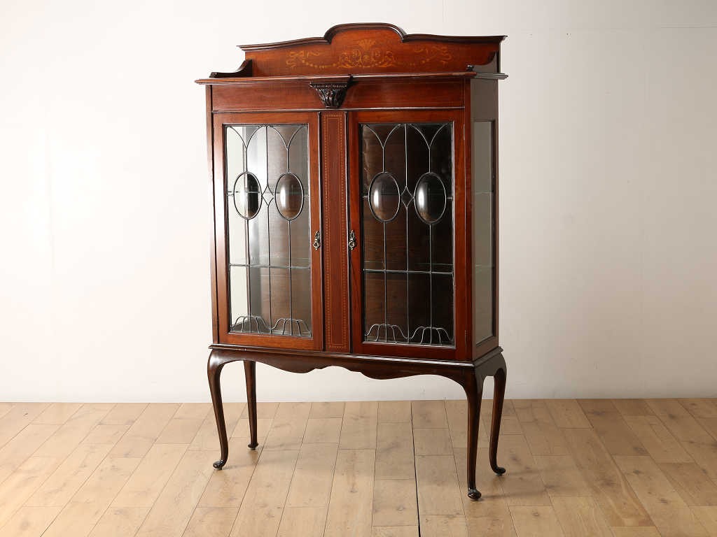 直接取引☆ロイズ・アンティークス Lloyd's Antiques キャビネット ディスプレイキャビネット | ロイズ・アンティークス