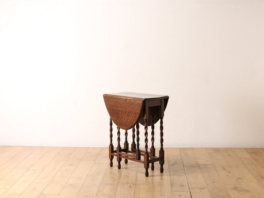 ゲートレッグテーブル | ロイズ・アンティークス | ヨーロッパの