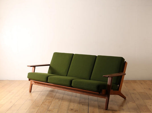 HANS J. WEGNER GE290ソファ