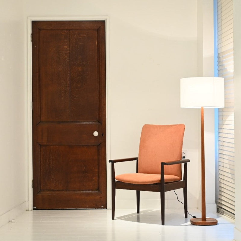 A designers vintage -diplomat chair-