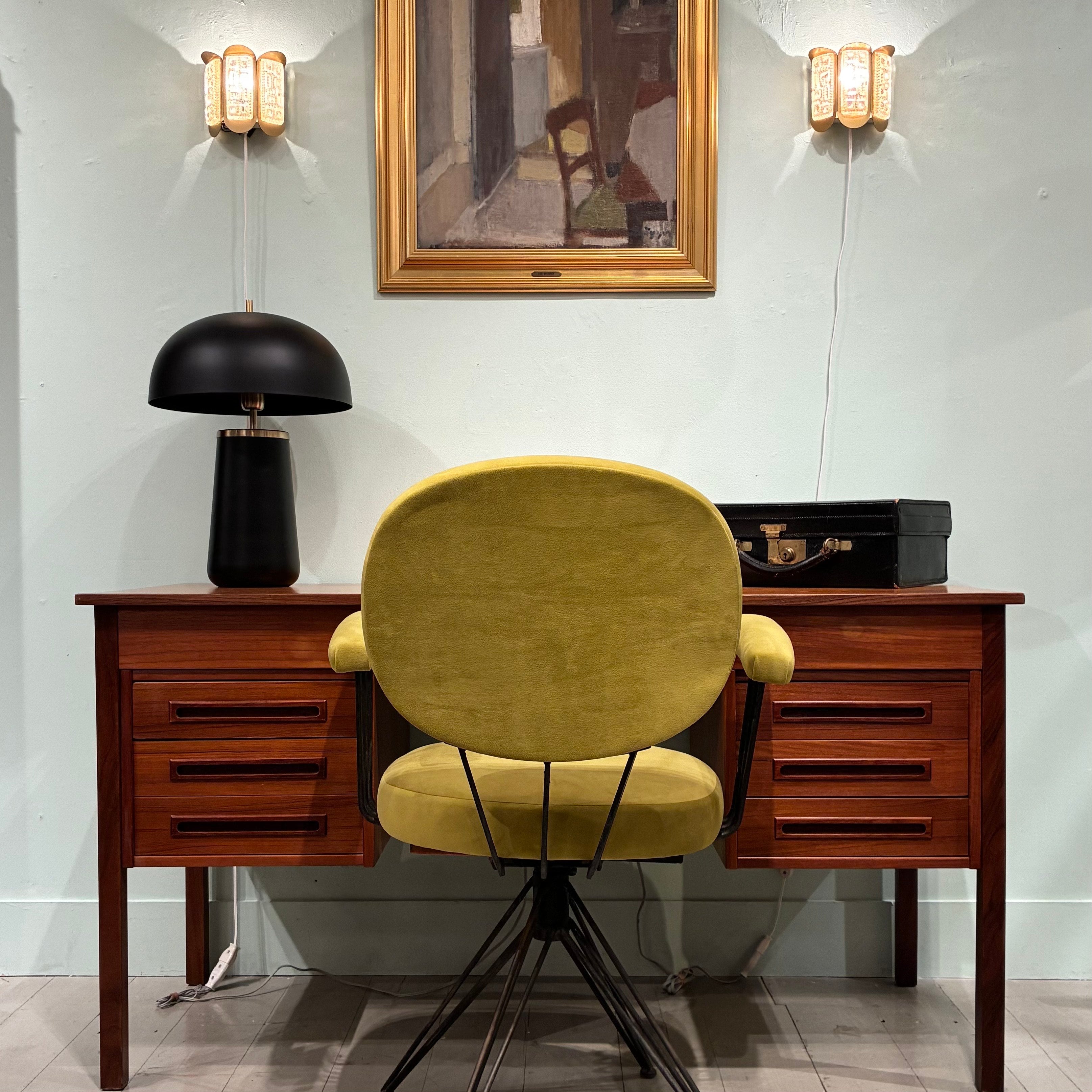 玉川：Danish Furniture
