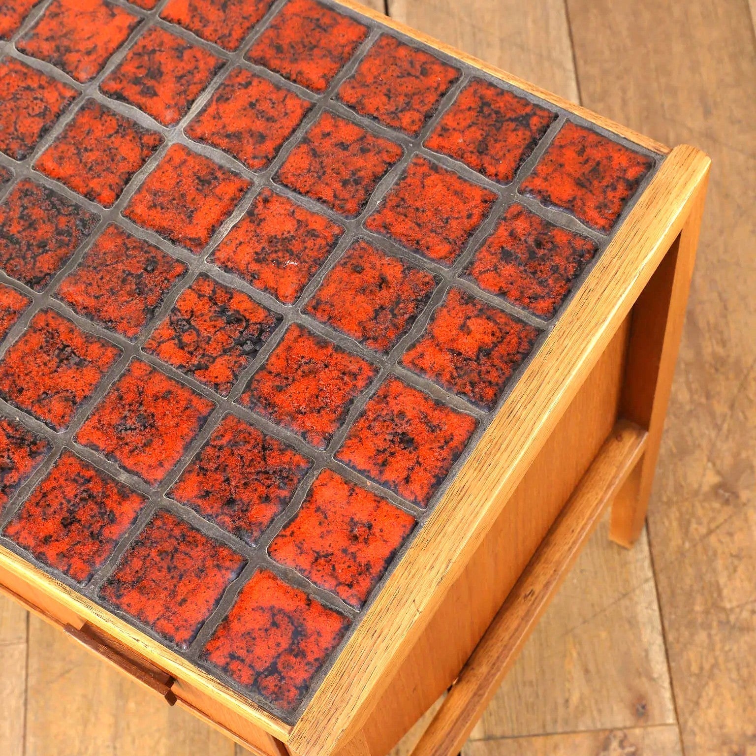 ロイズ・アンティークス ウェアハウス | ロイズ・アンティークス