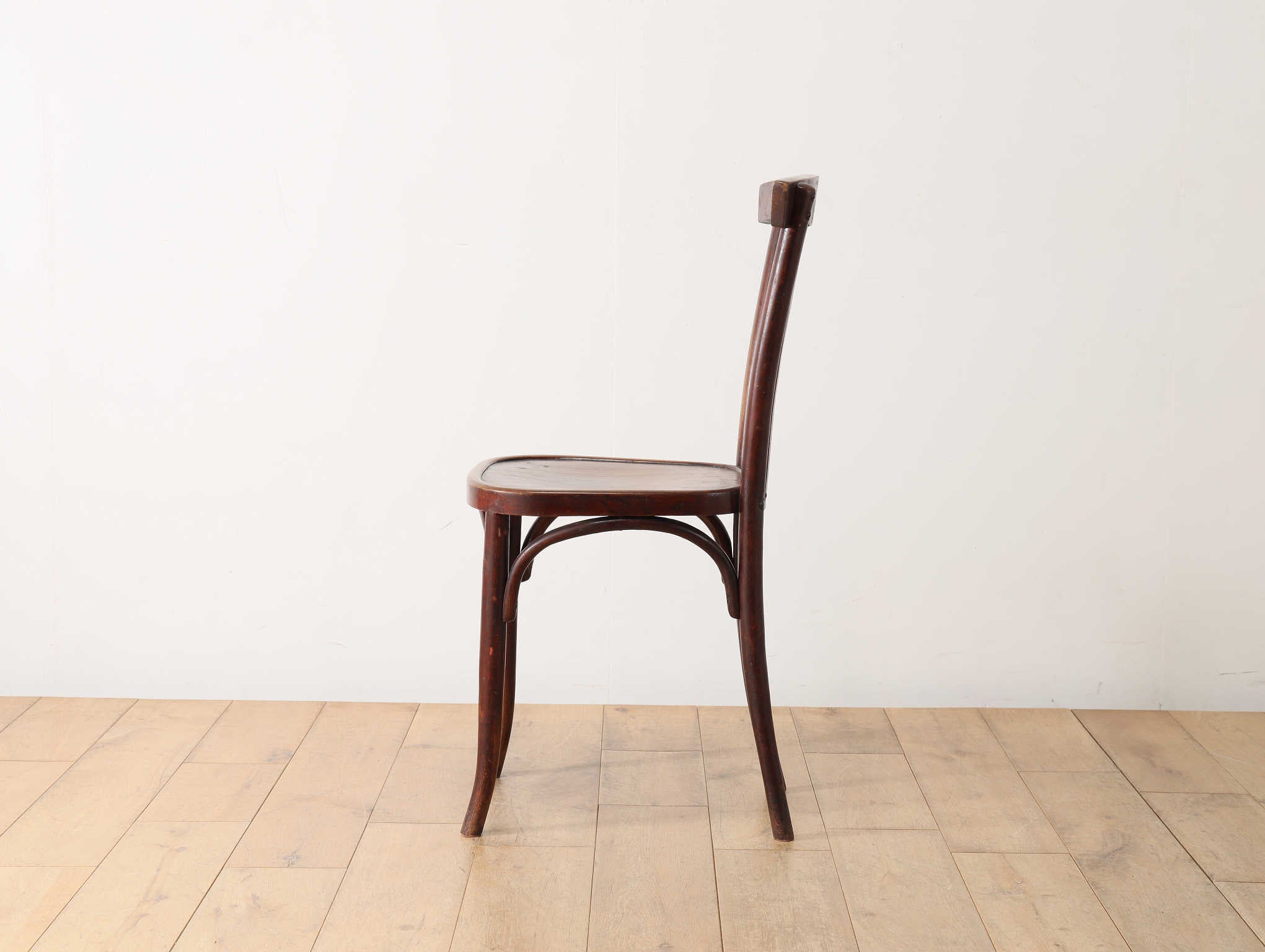 ベントウッドチェア | ロイズ・アンティークス | ヨーロッパの