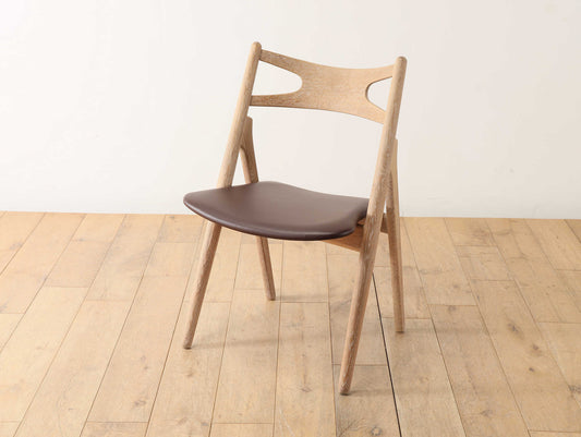 HANS J. WEGNER ダイニングチェア CH29