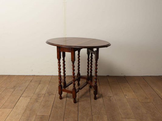 ゲートレッグテーブル