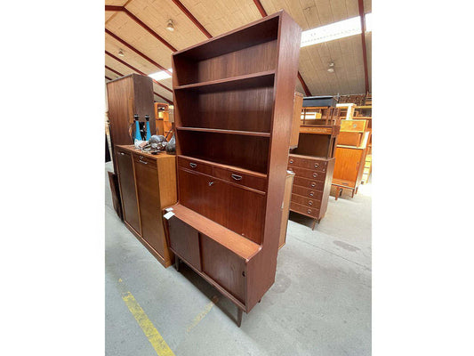 ブックシェルフ