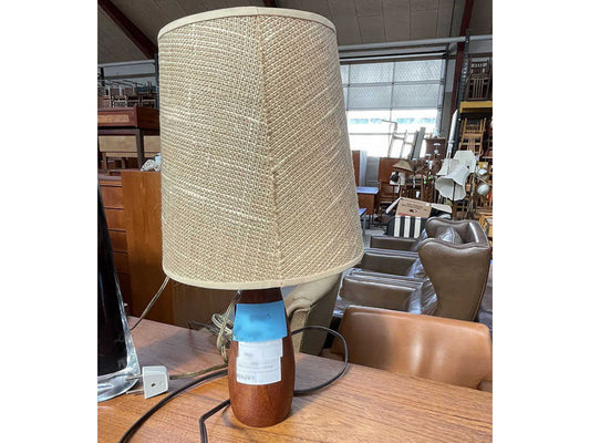 テーブルランプ