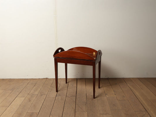 トレイテーブル