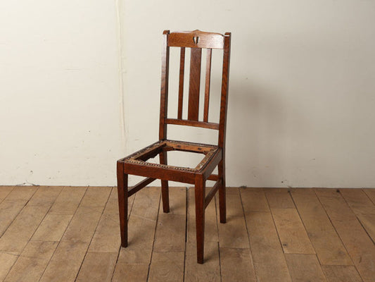 アーツアンドクラフツチェア