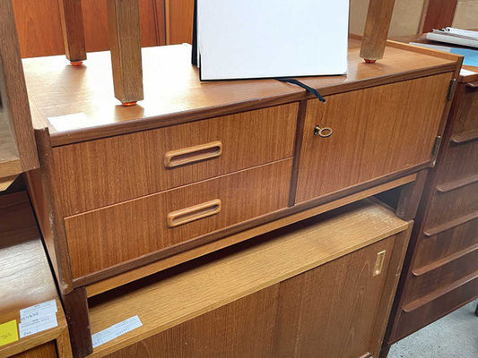 スモールチェスト