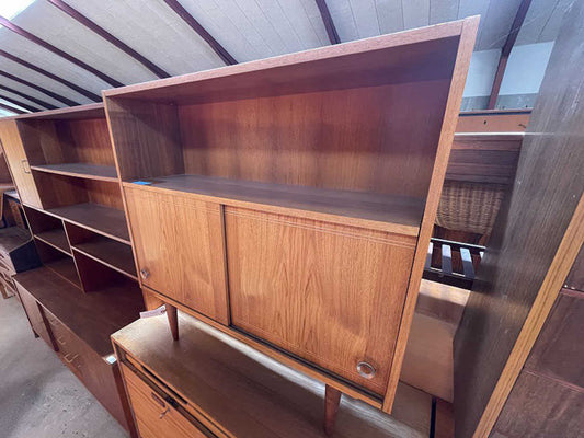 ブックシェルフ