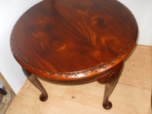 Q/Aコーヒーテーブル