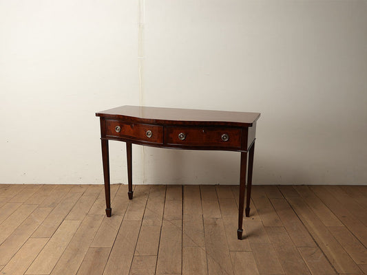 サーペンタインサイドテーブル