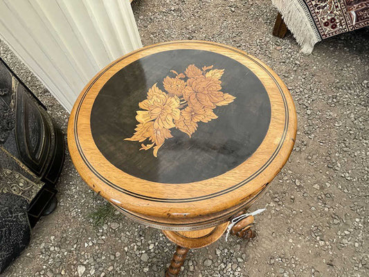 ヴィクトリアンプラントスタンド