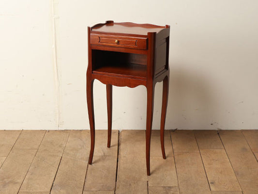 フレンチベッドサイドテーブル
