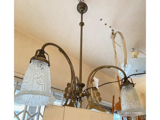 アールヌーヴォーシーリングランプ