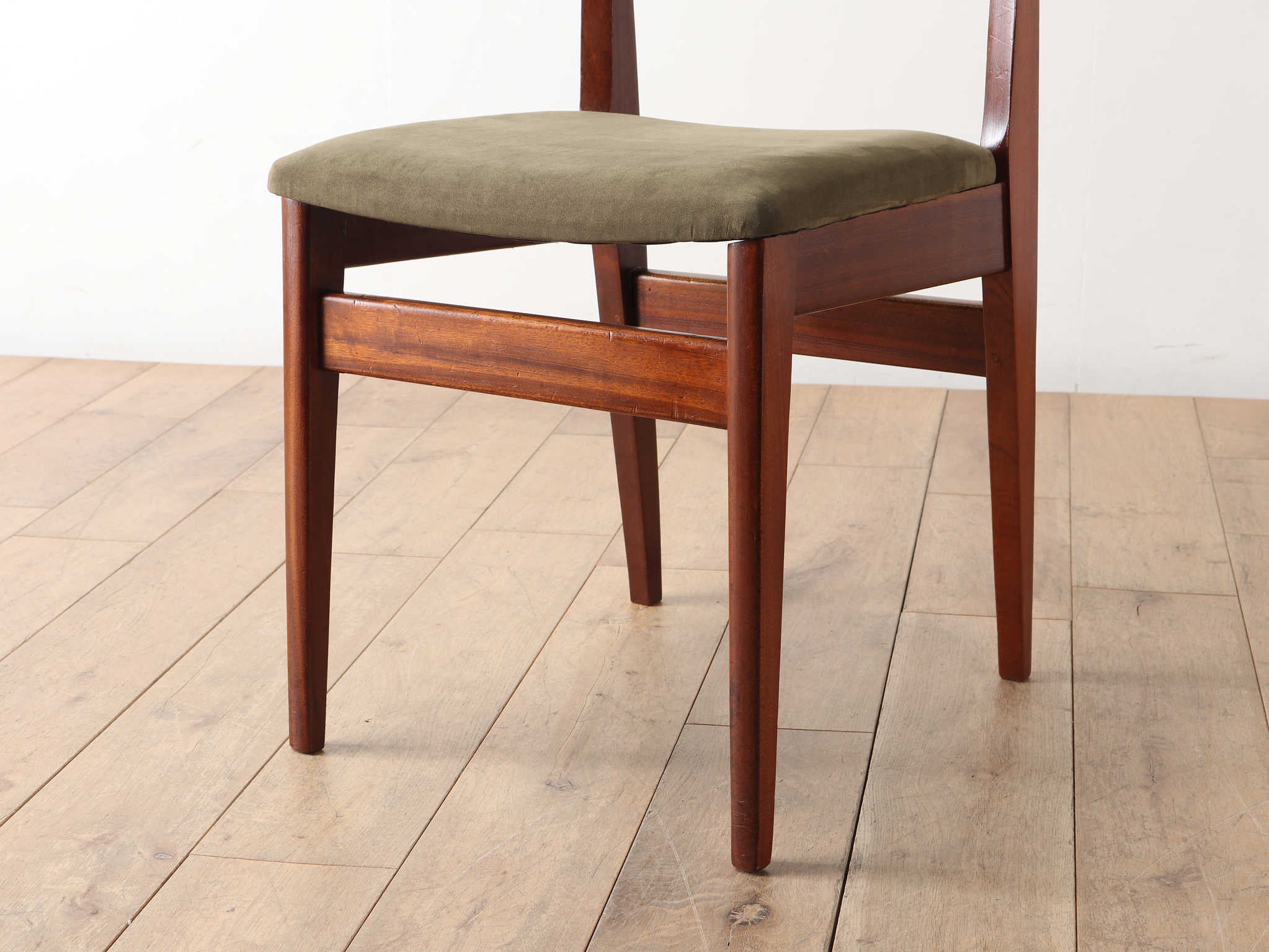 ダイニングチェア | ロイズ・アンティークス | ヨーロッパの